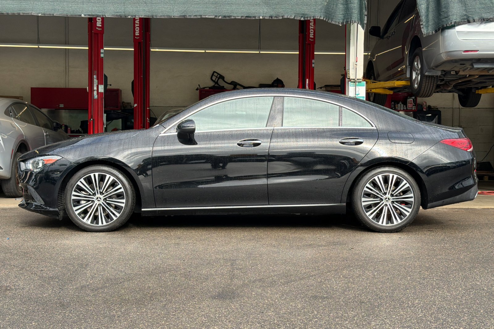Used 2023 Mercedes-Benz CLA 250 w/ Premium Package image 7