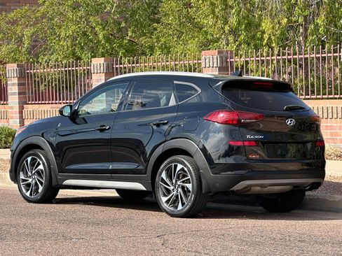 Used 2019 Hyundai Tucson Sport image 4