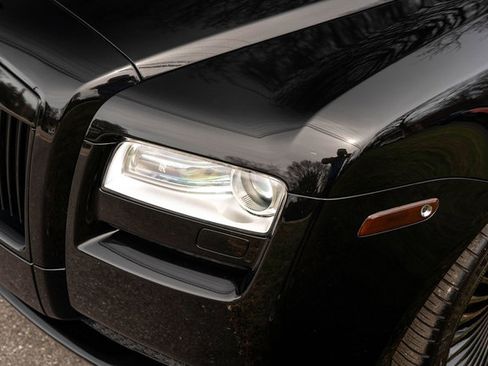 Used 2014 Rolls-Royce Ghost image 87