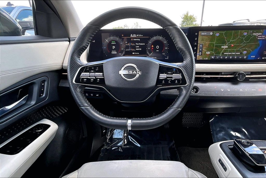 Used 2024 Nissan Ariya FWD image 10