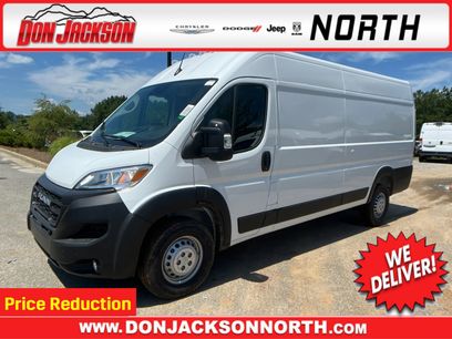 New 2025 RAM ProMaster 3500 w/ Premium Convenience Group