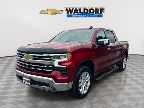 Used 2023 Chevrolet Silverado 1500 LTZ AWD/4WD image 3
