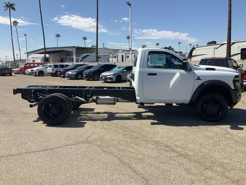 New 2026 RAM 5500 Tradesman AWD/4WD image 4