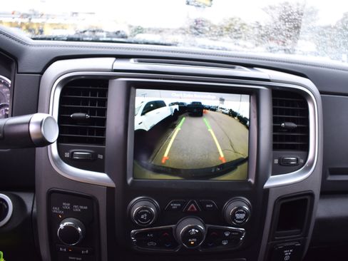 Used 2018 RAM 2500 Power Wagon w/ Leather & Luxury Group image 18