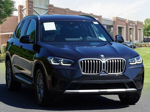 Used 2023 BMW X3 sDrive30i w/ Premium Package RWD image 3