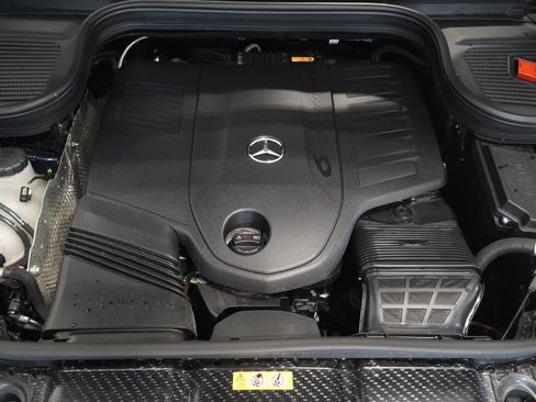 Certified 2025 Mercedes-Benz GLE 450 4MATIC Coupe image 29