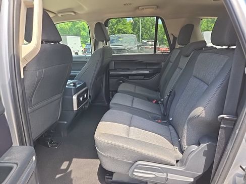 Used 2024 Ford Expedition Max XLT AWD/4WD image 15