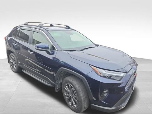 Used 2025 Toyota RAV4 Limited w/ Advanced Technology Package image 2
