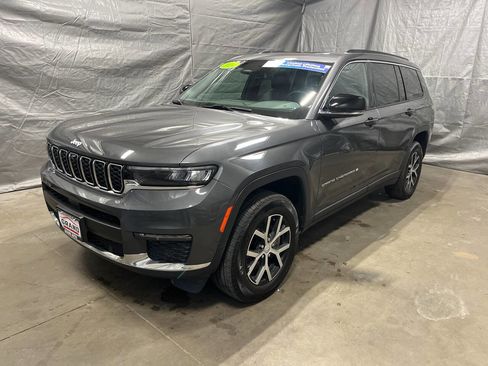 Used 2024 Jeep Grand Cherokee L Limited w/ Luxury Tech Group II image 4