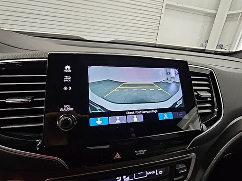 Used 2023 Honda Passport EX-L image 18