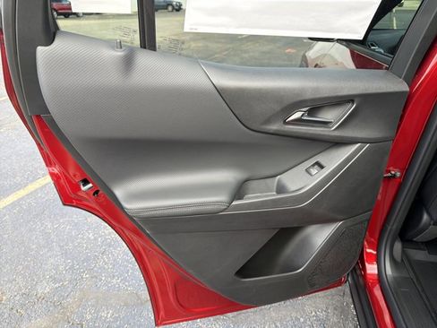 New 2026 Chevrolet Equinox LT image 23