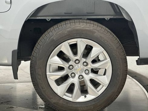 Used 2024 Chevrolet Silverado 1500 Custom RWD image 30
