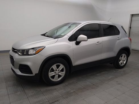 Used 2020 Chevrolet Trax LS w/ Tint and Cruise Package image 2