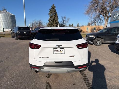 Used 2023 Chevrolet Blazer LT w/ Driver Confidence Package image 6