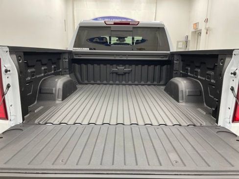 New 2026 Chevrolet Silverado 1500 LTZ w/ LTZ Premium Package AWD/4WD image 14