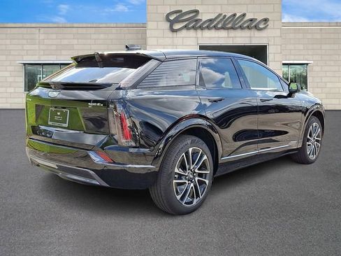 New 2025 Cadillac Optiq Sport 2 image 3