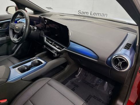 Used 2024 Chevrolet Equinox EV LT image 31