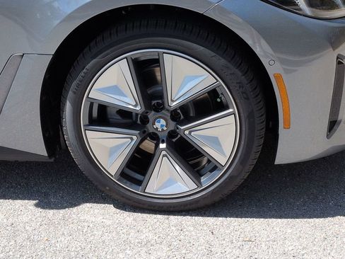 New 2026 BMW i4 eDrive40 w/ Parking Assistance Package image 11