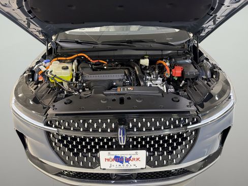 New 2026 Lincoln Nautilus Premier AWD/4WD image 30