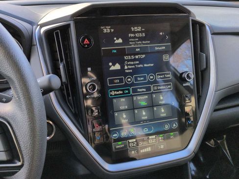 Used 2024 Subaru Crosstrek 2.0i Premium image 31