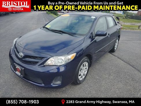 Used 2011 Toyota Corolla LE FWD image 3