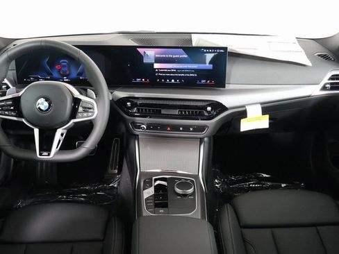 New 2026 BMW 330i Sedan w/ M Sport Package RWD image 4