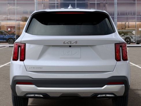 New 2026 Kia Sorento LX FWD image 13