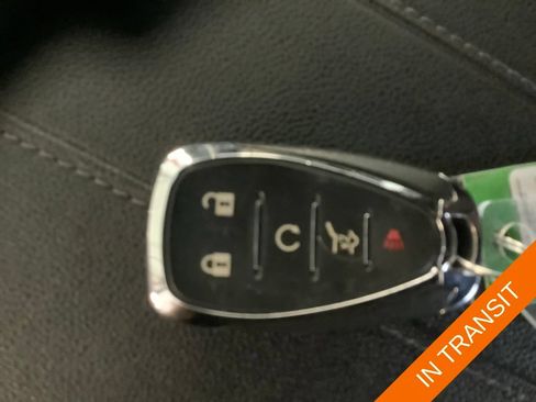 Used 2023 Chevrolet Traverse LT AWD/4WD image 27