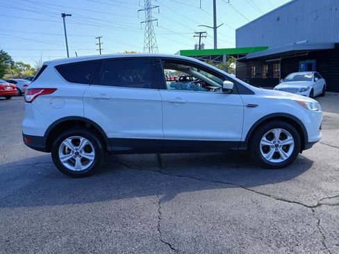 Used 2014 Ford Escape SE image 4