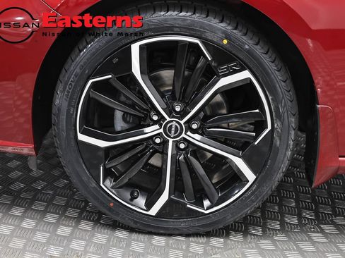Used 2023 Nissan Altima 2.5 SR w/ SR Premium Package FWD image 31