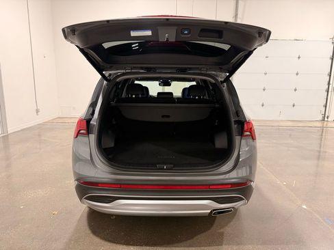 Used 2023 Hyundai Santa Fe Limited image 9