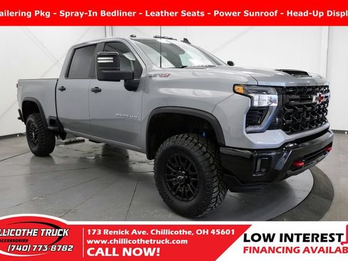Used 2024 Chevrolet Silverado 2500 ZR2 w/ Technology Package AWD/4WD image 1
