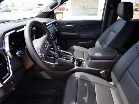 New 2026 GMC Canyon Elevation w/ Convenience Package image 10