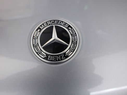 Used 2025 Mercedes-Benz GLE 350 4MATIC image 61