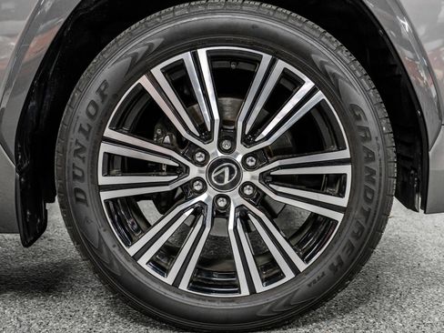 Used 2024 Lexus LX 600 4WD w/ Luxury Package image 43