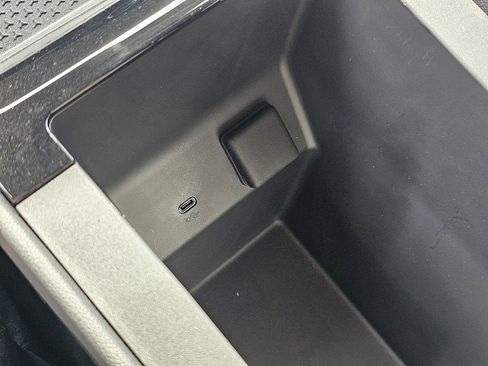 Used 2025 Chevrolet Blazer EV LT image 33