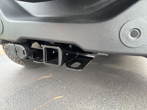 New 2025 Ford Bronco Outer Banks w/ Black Appearance Package image 6