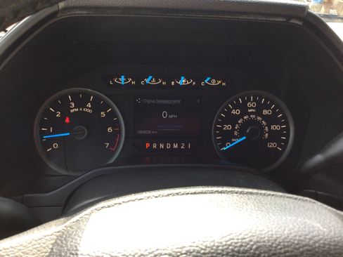 Used 2015 Ford F150 XLT w/ Equipment Group 301A Mid AWD/4WD image 16