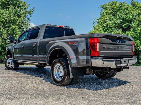 Used 2021 Ford F350 Lariat w/ Lariat Ultimate Package AWD/4WD image 6