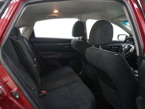 Used 2015 Nissan Altima 2.5 S w/ Power Driver Seat Package FWD image 13