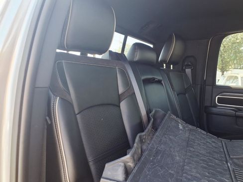 Used 2024 RAM 2500 Laramie w/ Night Edition image 15