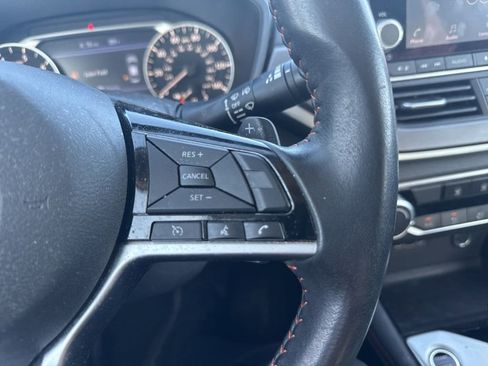 Certified 2024 Nissan Altima 2.5 SR image 17