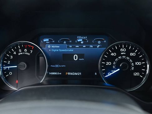 Used 2016 Ford F150 Lariat AWD/4WD image 37
