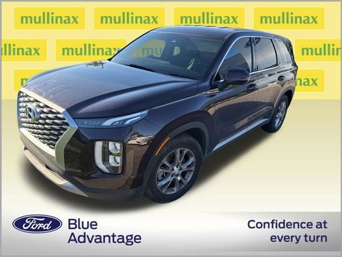 Used 2020 Hyundai Palisade SE FWD image 2