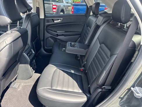 Used 2024 Ford Edge SEL w/ Convenience Package AWD/4WD image 16