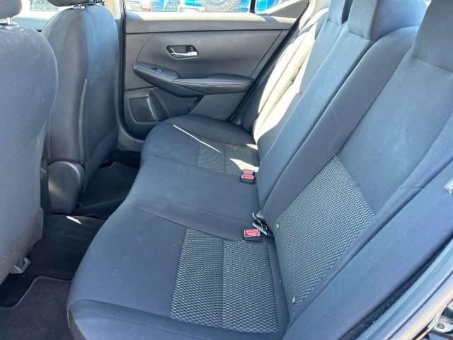 Used 2023 Nissan Sentra S FWD image 17