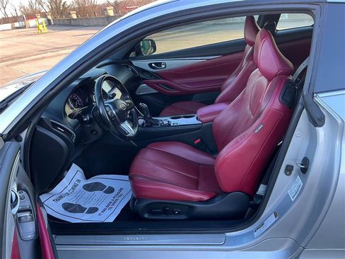 Used 2017 INFINITI Q60 Red Sport 400 image 28