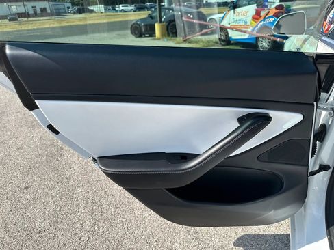 Used 2020 Tesla Model 3 Performance AWD/4WD image 21
