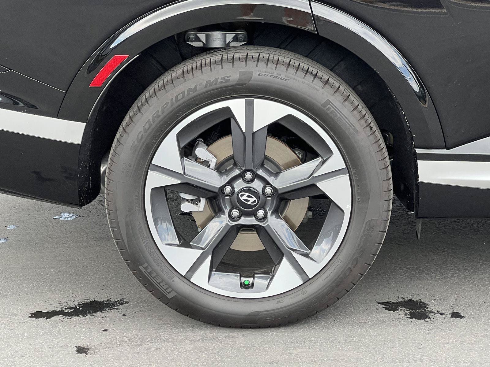 Certified 2026 Hyundai Palisade Limited AWD/4WD image 22