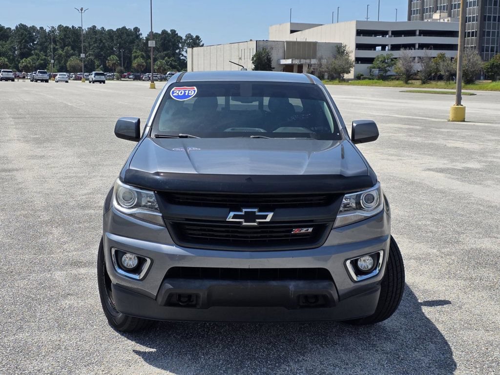 Used 2019 Chevrolet Colorado Z71 AWD/4WD image 2